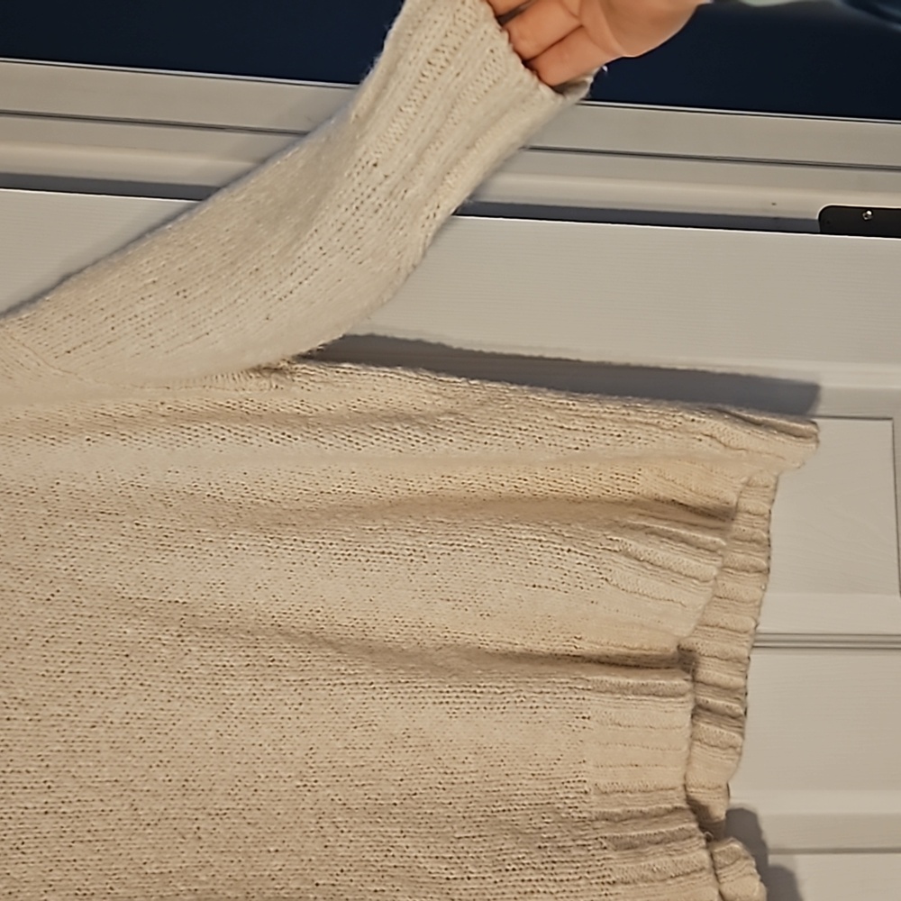 Oversized sweater - Picture 2 of 7